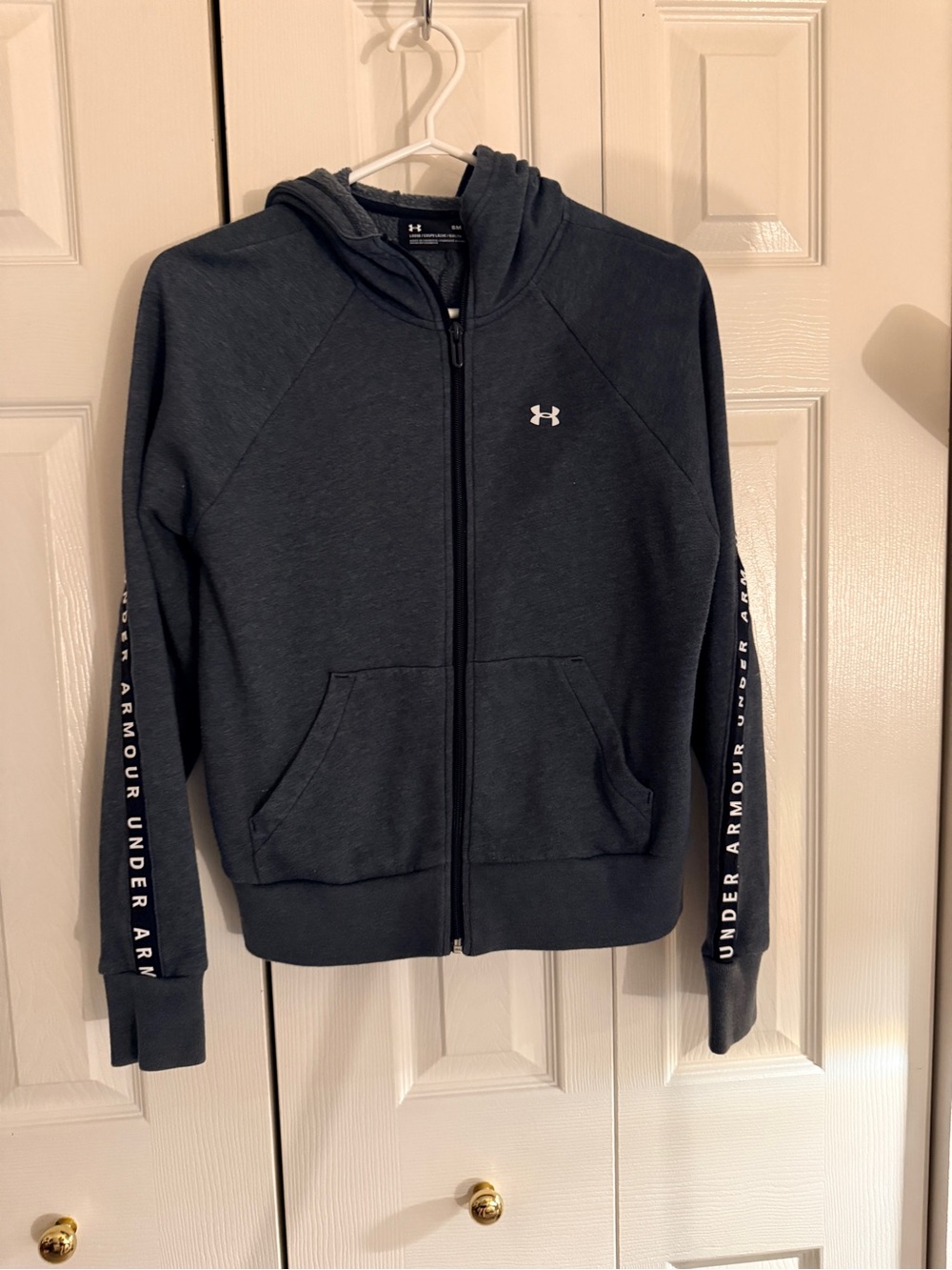 Under armour Zip Up Hoodie Size small
